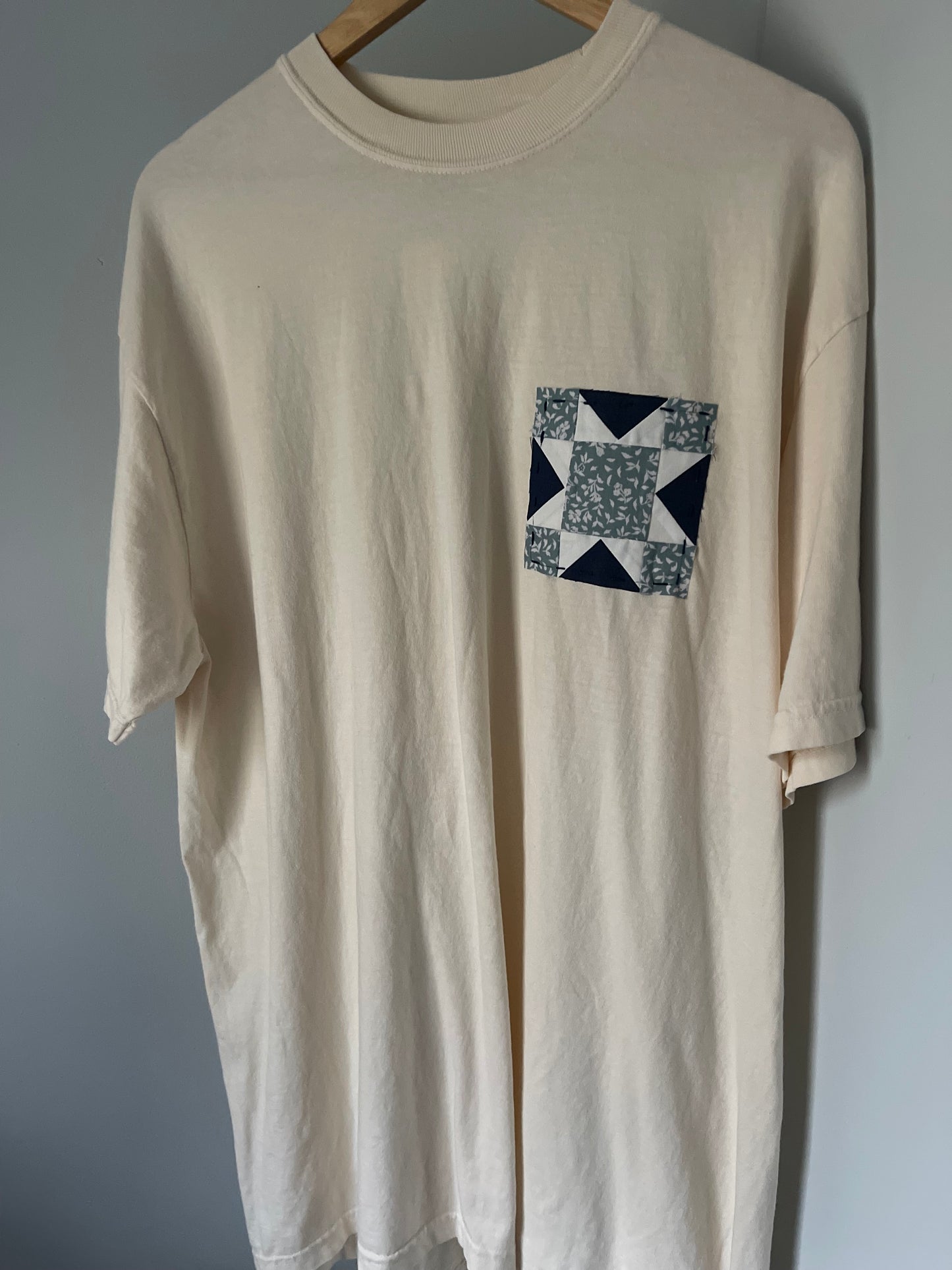 Alice Ann Tshirt - XLarge