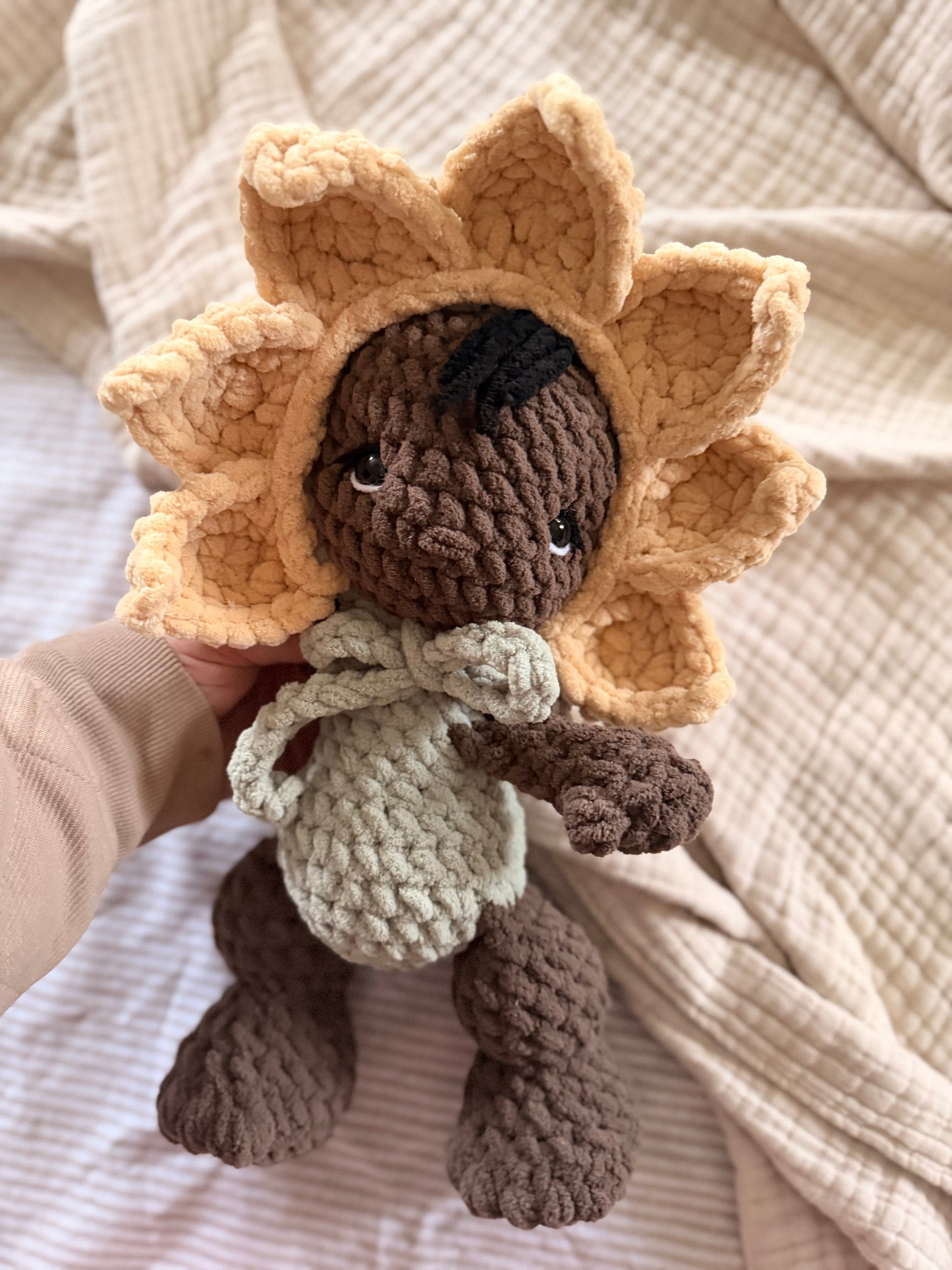 willa wildflower critter bub Pattern
