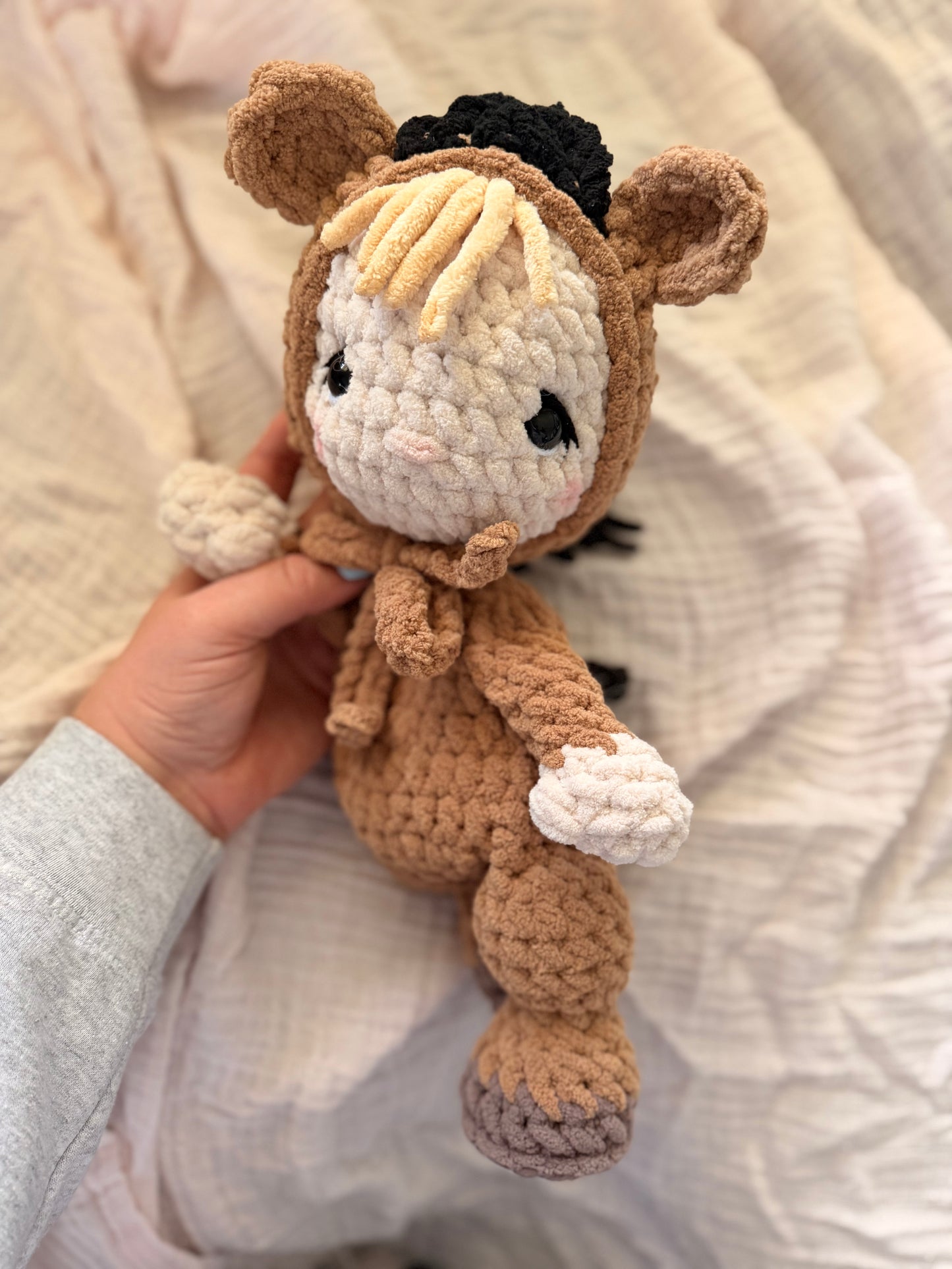 hunni the horse critter bub