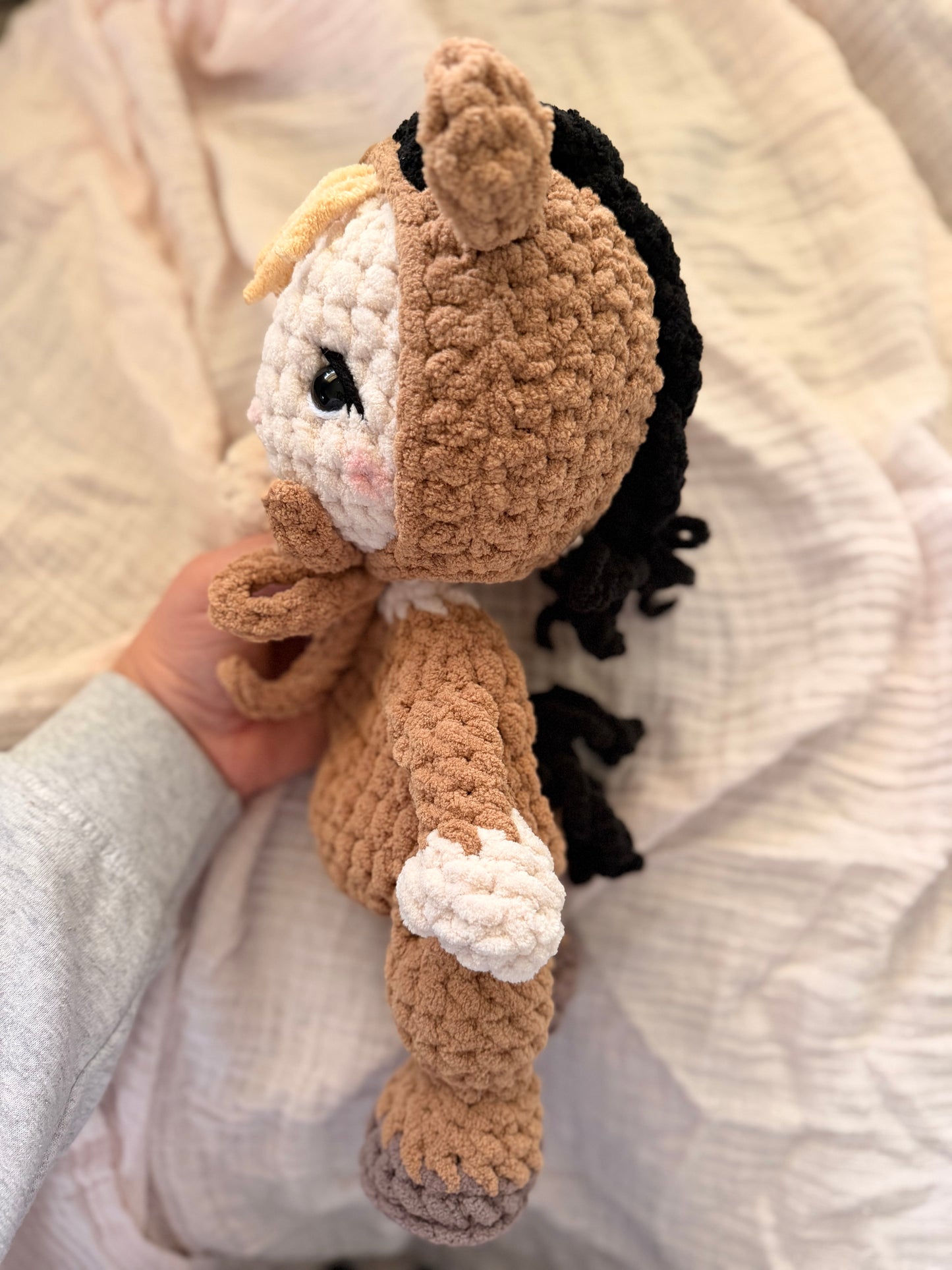 hunni the horse critter bub